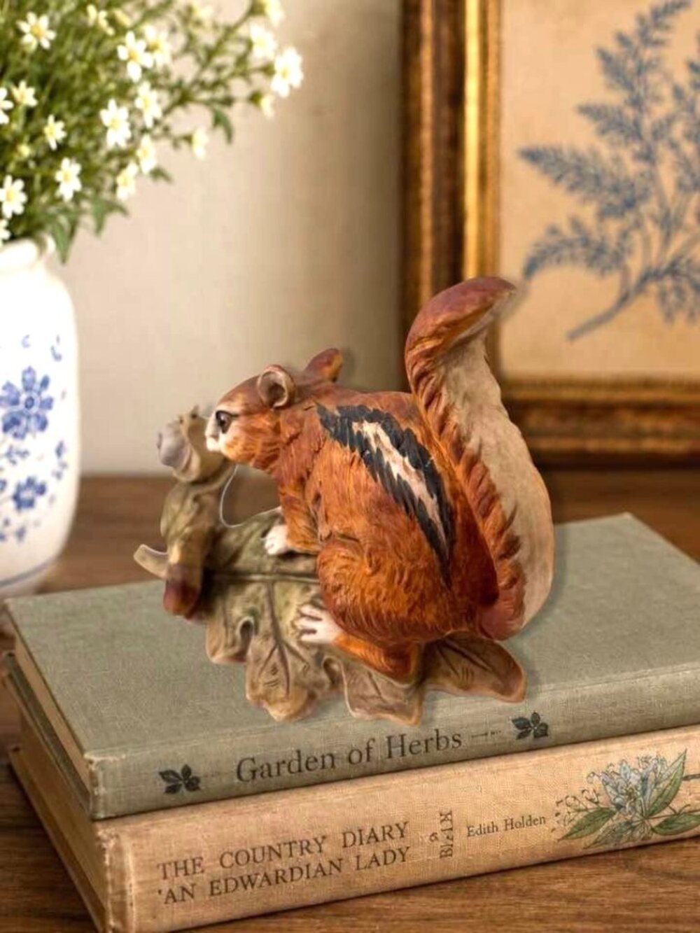 Vintage Ceramic Chipmunk Figurine With Snail On Leaf Base - Woodland Wildlife De - Picture 6 of 8